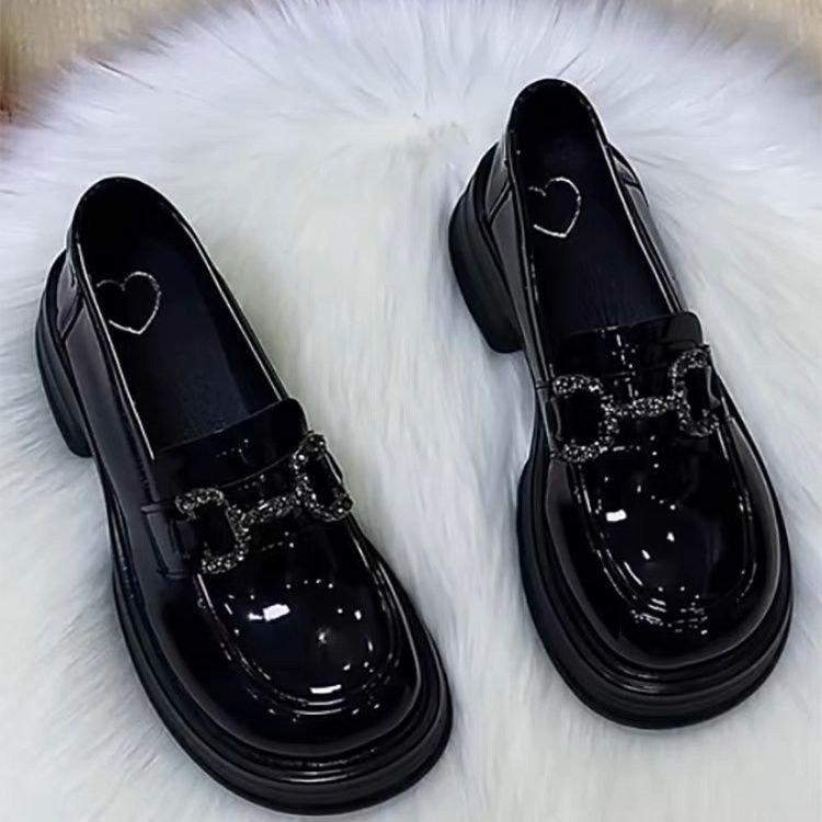Женские лоферы на платформе 2025 осень новые универсальные ретро мода на высокой подошве JK стразы британский стиль маленькие кожаные туфли женские