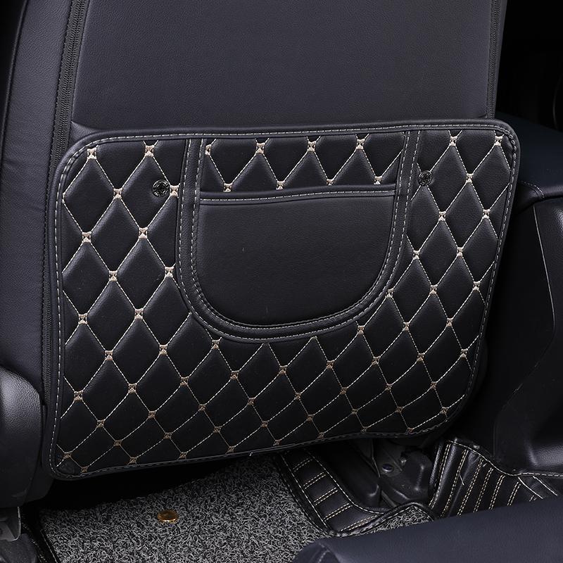 Защитник спинки детского автокресла: Креативная мультяшная защита от пинков и царапин