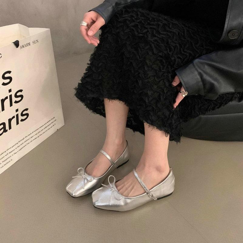 Модная женская обувь на плоской подошве Весна Осень 2024 Обувь Мэри Джейн Новые туфли-лоферы с квадратным носком и черным бантом Женская обувь Женская обувь Большой размер 43 44