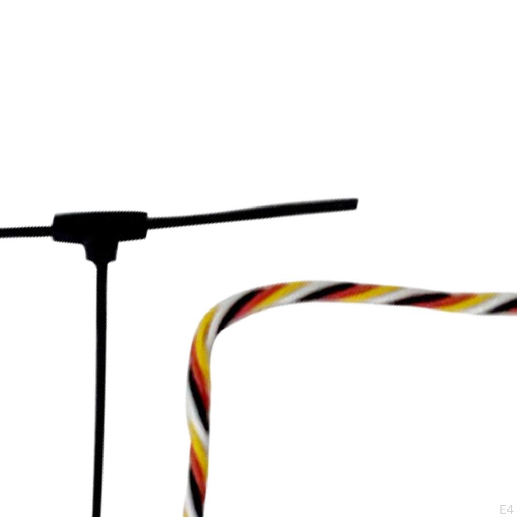 Компактный приемник для дрона с антенной расширенного диапазона