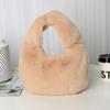Simple Autumn and Winter Underarm Dumpling Bag Women's Bag Fashion Handbag Messenger Bag Plush Bag