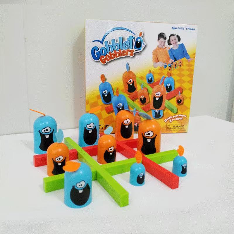 Странная игра «Четыре в ряд» с курицами Gobblet Gobblers для всей семьи
