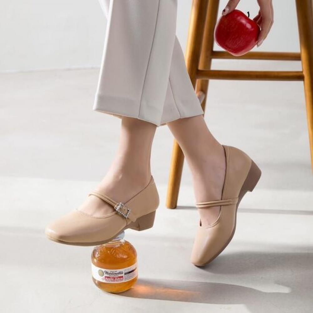 Jisyu Cubic Square Toe Mary Jane Shoes Ruel