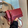 Высококачественные красные сумки для новых модных женских сумок на одно плечо с буквенным принтом, универсальная сумка в стиле ретро для поездок на работу, маленькая квадратная упаковка