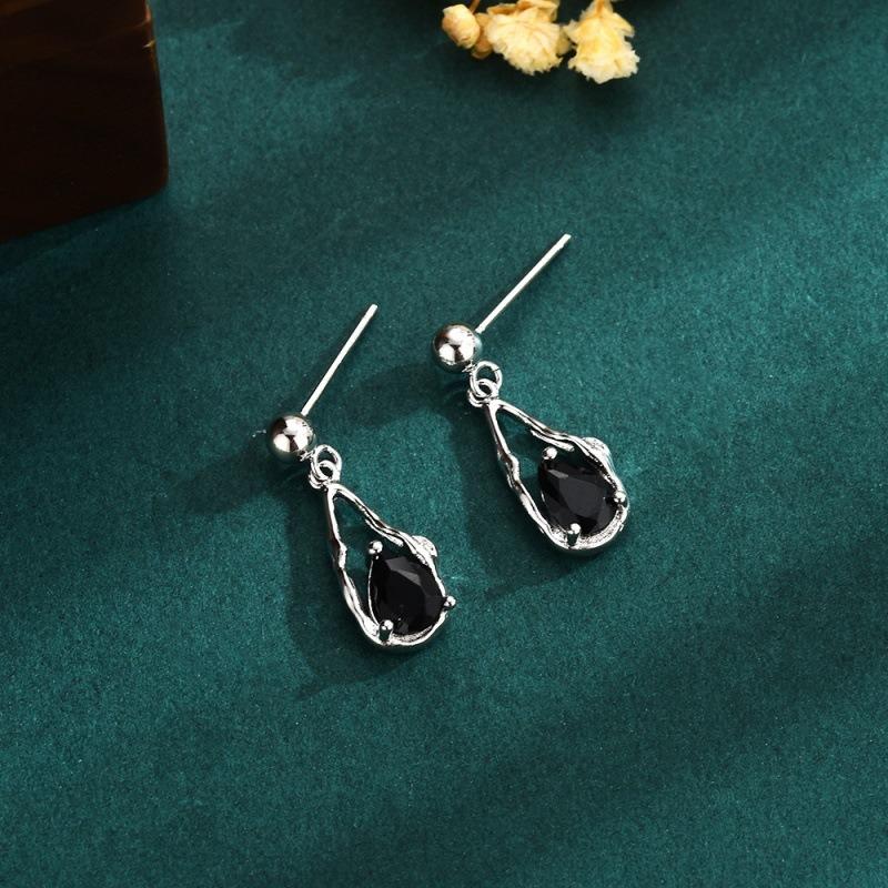 Серьги BLACKA AWN Модные Черные Гвоздики для Женщин Женские Бижутерия