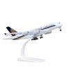 Metal Scale Aircraft Singapore A380 Airplane Model Miniature Plane Toy18cm Alloy Metal Airbus 380 Diecast Airplane for Collectio