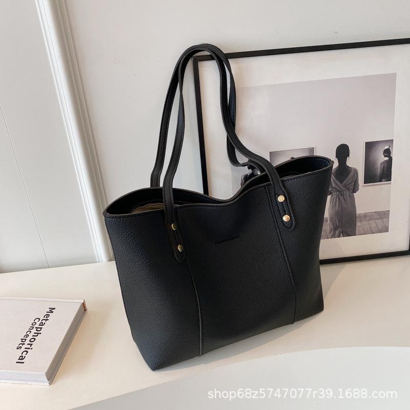 2025 new women's bag, large capacity commuter bag, women's retro simple atmospheric shoulder bag, handbag, tote bag