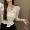Трикотажный кардиган, футболка женская, весенняя, тонкая, с базовой рубашкой, белая, снаружи, с короткой облегающей рубашкой с длинными рукавами