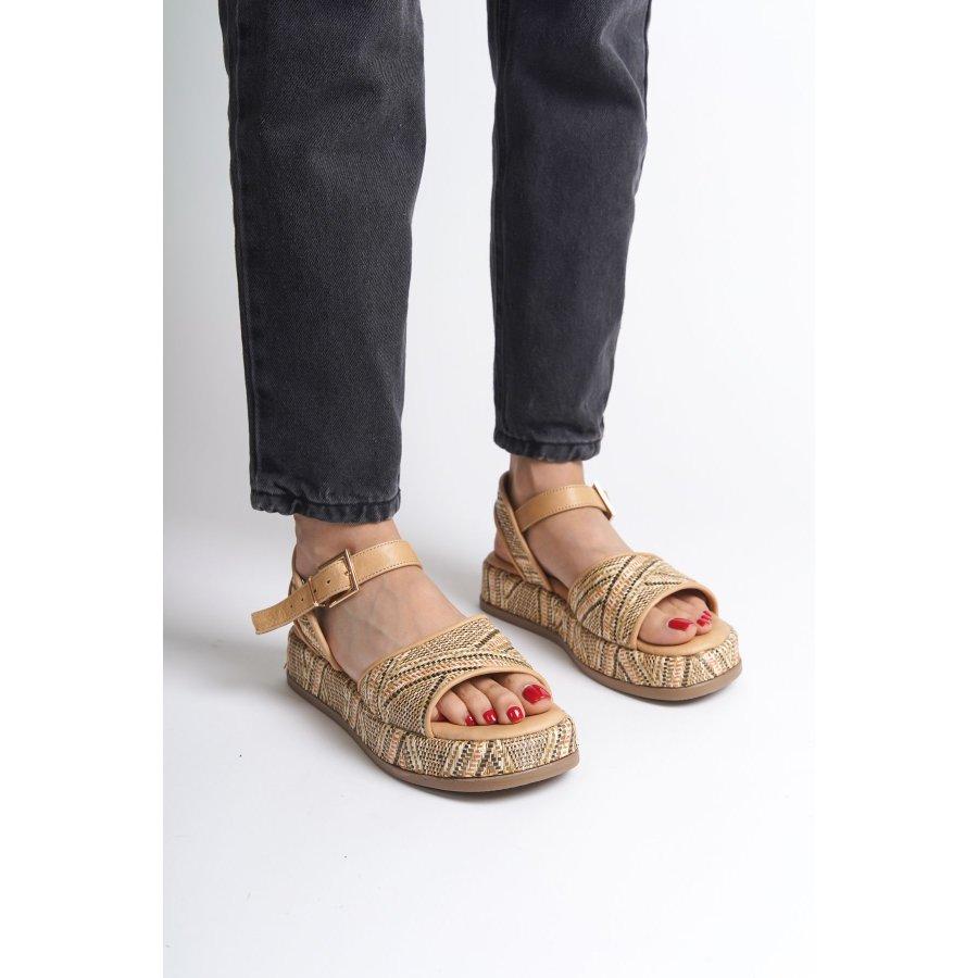 Женские повседневные стильные сандалии