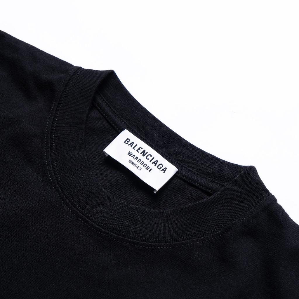 Balenciaga Футболка женская черная 612965TKVI71070
