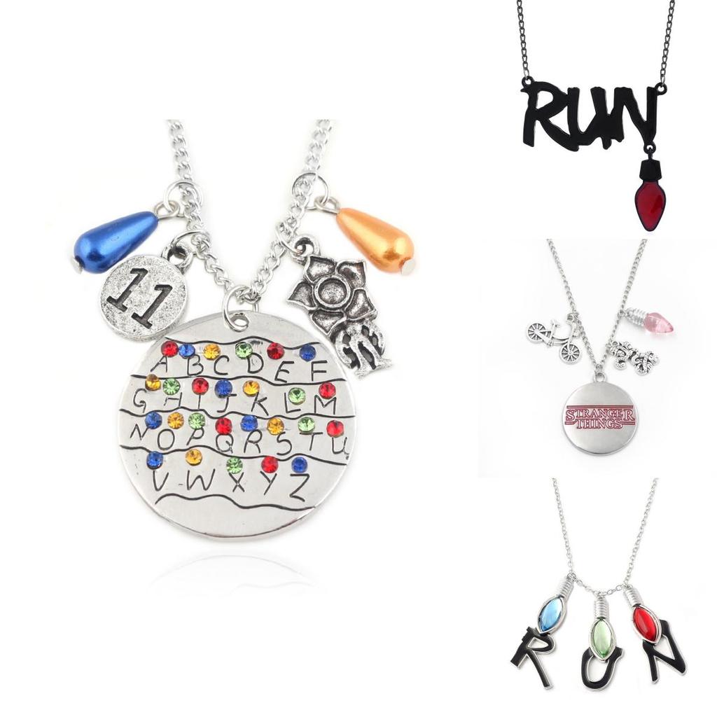 Ожерелье из 4 сезона «Очень странных дел» с подвеской-буквой и лампочкой Для фанатов и коллекционеров