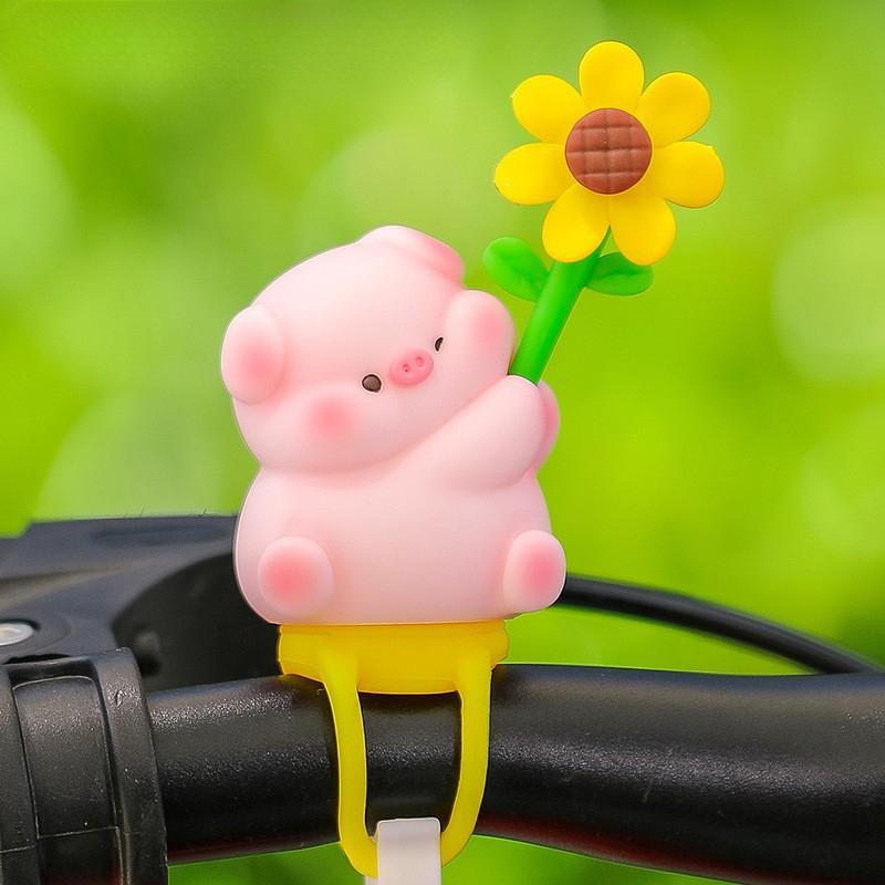 1 шт. Автомобильные украшения Милая мультяшная кукла Ветряная мельница Электромобиль Велосипед Высококлассный автомобиль Летние украшения Автомобильные аксессуары