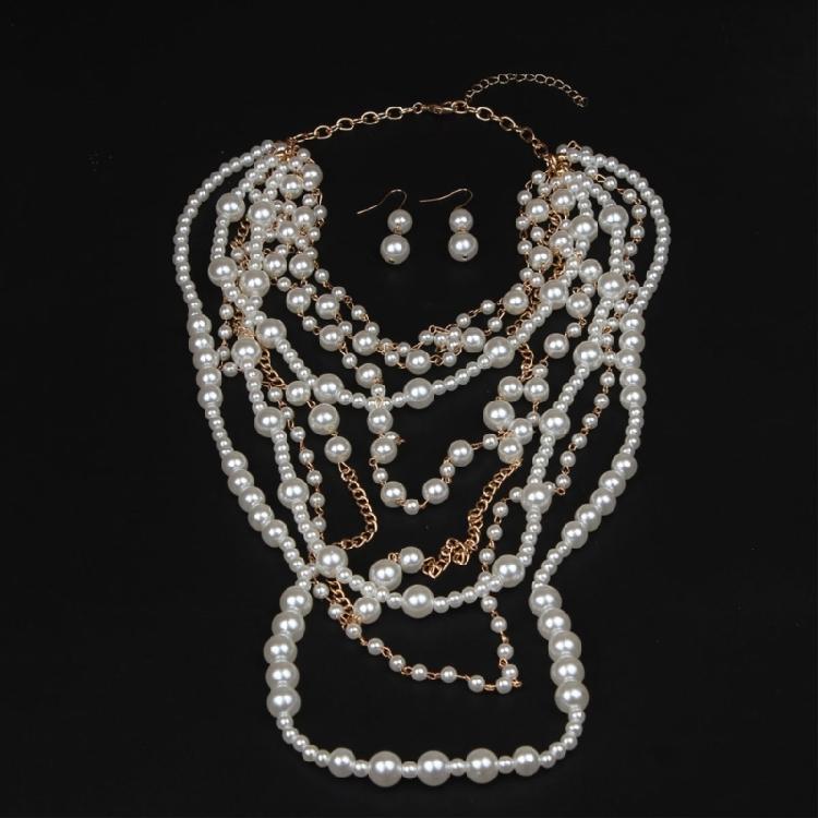 Stylish Pearls Jewelry Set Featuring Multilayers Necklace and Earrings Accessory for Fashionable Woman Casual Wear