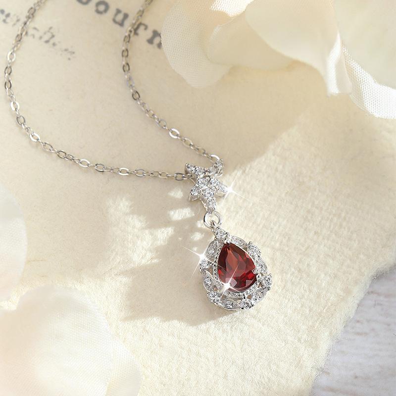 S925 sterling silver drop-shaped natural crystal stone pendant s925 sterling silver butterfly-shaped necklace niche light luxury collarbone chain
