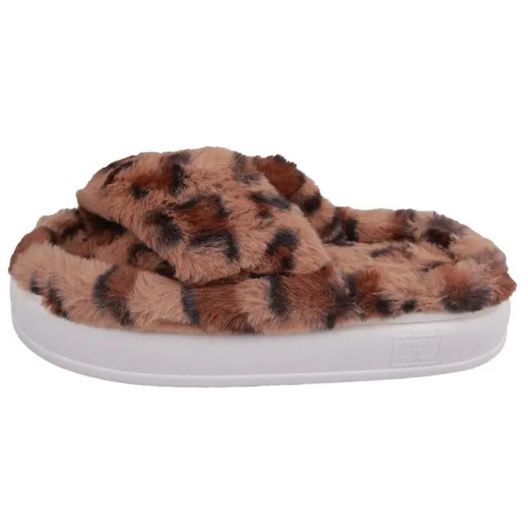 Теплые плюшевые тапочки женские шлепанцы на плоской подошве на среднем каблуке женская обувь с принтом животных милые с надписью на платформе пушистые меховые тапочки обувь