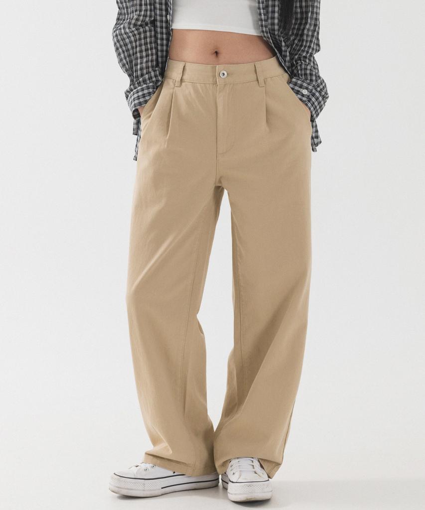 PIANER Semi-Wide Single-Pleat Cotton Pants (Beige)