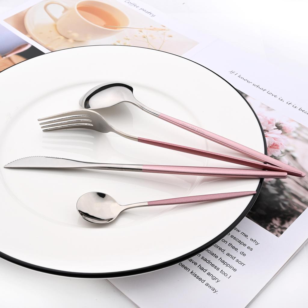 30pcs Black Gold Dinnerware Set Stainless Steel Flatware Set Cake Fork Coffee Spoon Knife Silverware Tableware Set Cutlery Set