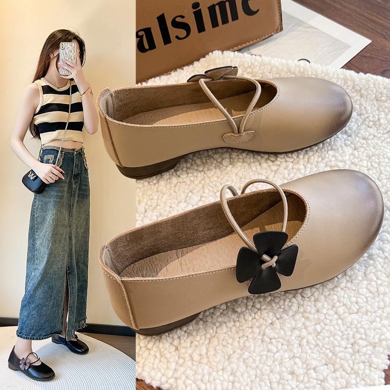 Мягкие подошвы Мягкая поверхность Маленькие кожаные туфли Женские 2024 Осень Новые универсальные женские туфли Doudou на низком каблуке