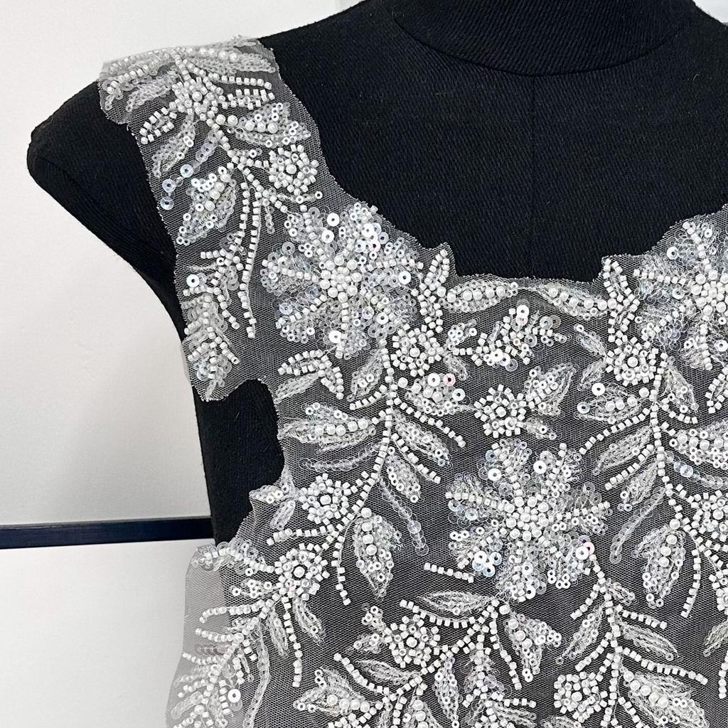 Handmade White Beaded Sequins Decorative Fake Collar Wedding Dress Pearl Front Collar Hollow Lace Accessories