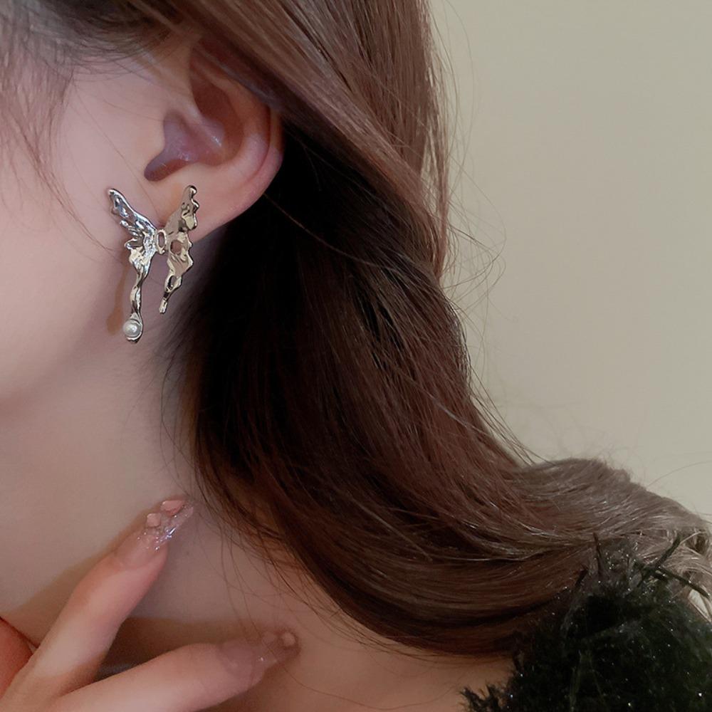 Lovely Elegant Vintage Luxury Women Earrings Korean Style Earrings Bow Ear Stud Butterfly Earrings