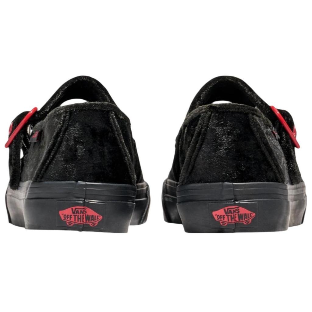 Vans Мэри Джейн Удобная Универсальная Обувь Женская Обувь Черный Красный VN000CRR458