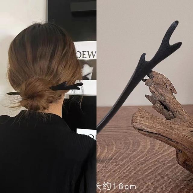 Новая женская мода Простая черная деревянная заколка для волос Взрослые милые заколки Женские аксессуары для волос Головные уборы