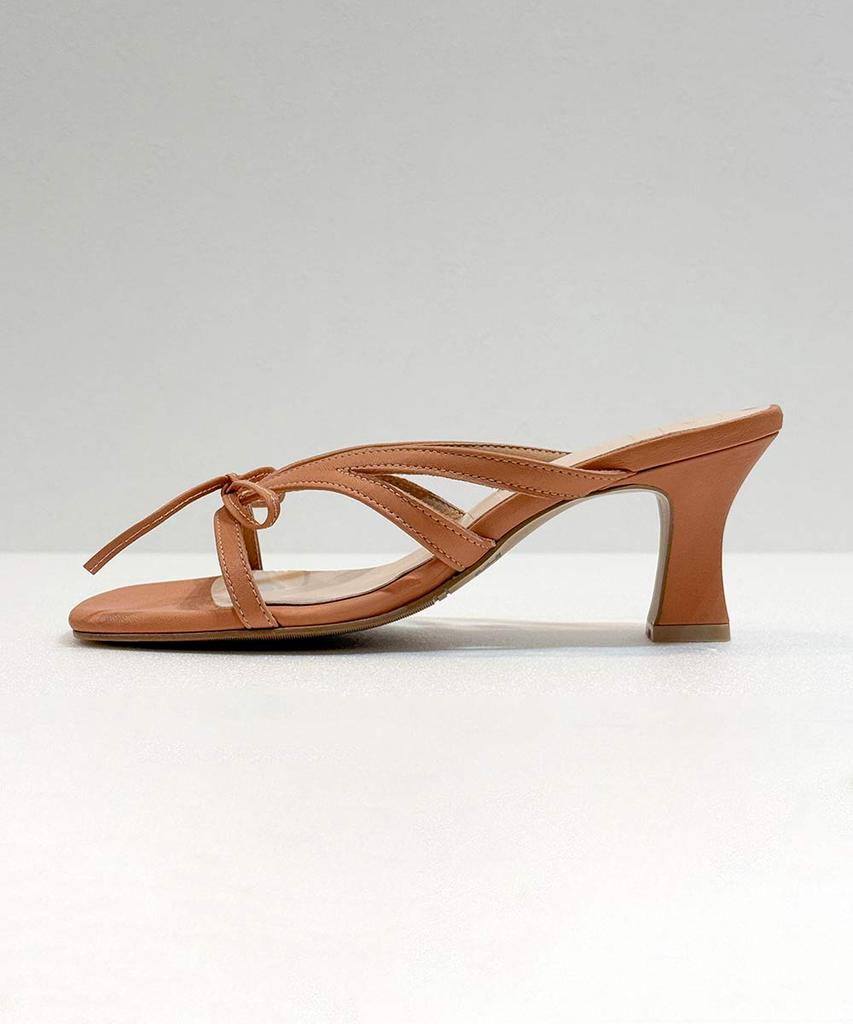 Circle Cross Ribbon Mule Sandals (Salmon)