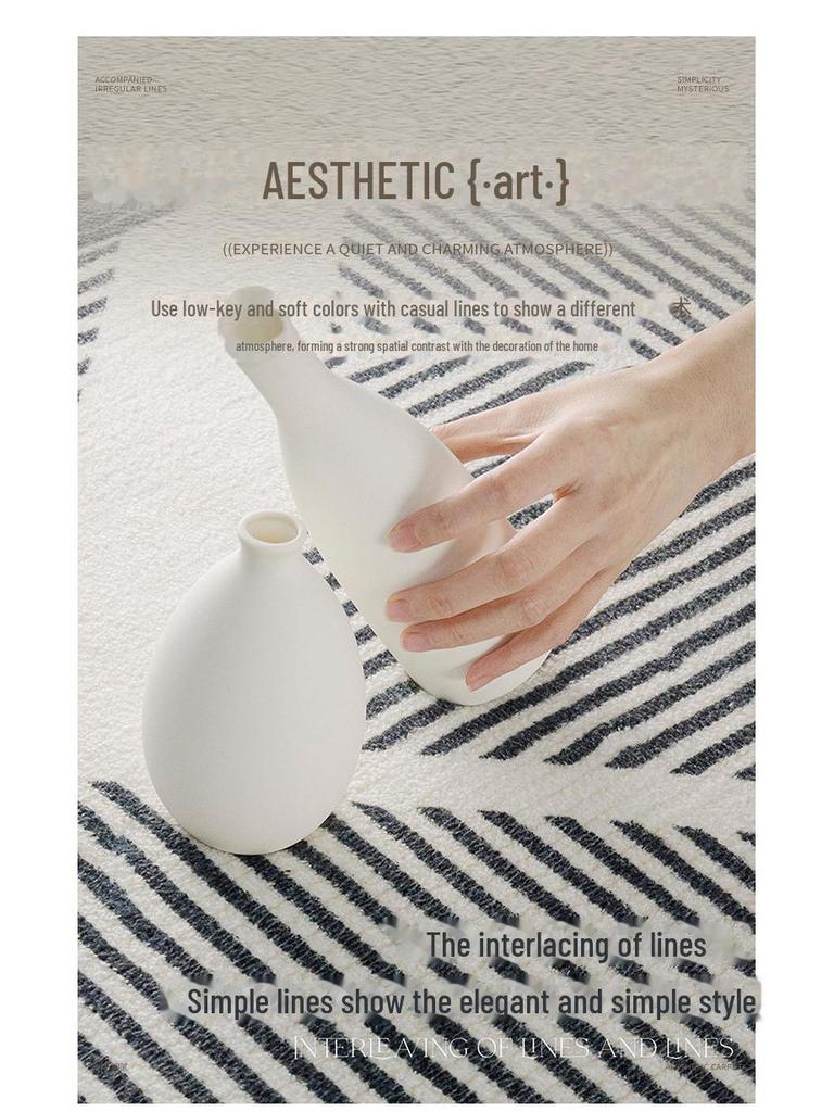 Minimalist Black & White Round Carpet - Thick Imitation Cashmere Chair Mat for Living Room, Study, or Bedroom