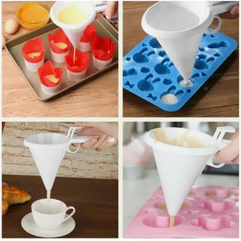 Handheld Batter Dispenser Cup Cake Baking Tool Portion Funnel Cream Frosting Chocolate Separator Measuring Cup Pastry Dispenser