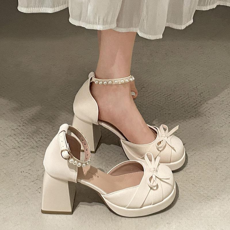 Модные горячо продаваемые туфли Мэри Джейн на блочном каблуке с французским бантом, женские, весна-лето 2025, с круглым носком, с мелким вырезом, с одной пряжкой, с каблуками, украшенными бусинами
