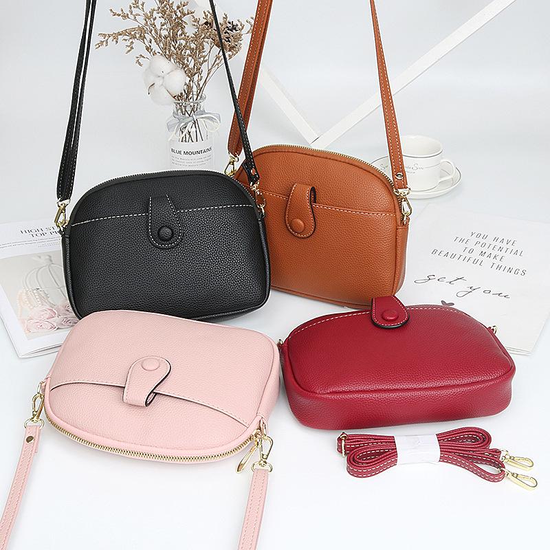 Модные женские сумки через плечо и почтальонки: Модные, высококачественные и универсальные модели небольших квадратных форм