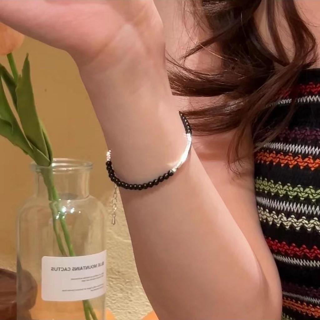 Elegant Summer-Ready Chinese Ethnic Bracelet: Light Luxury with Trendy, Versatile Design for Women