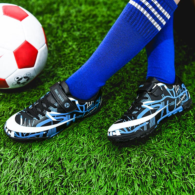 Молодежные нескользящие износостойкие дышащие футбольные бутсы на липучке с короткими ногтями, трендовая модная уличная спортивная обувь для отдыха