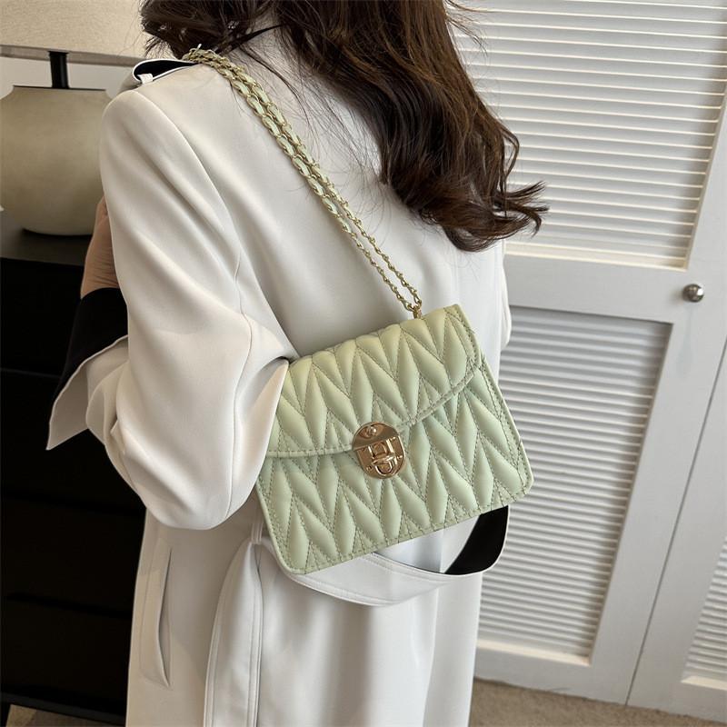Chic And Stylish Small Square Bag For Women Trendy Fall Collection Versatile Crossbody Purse