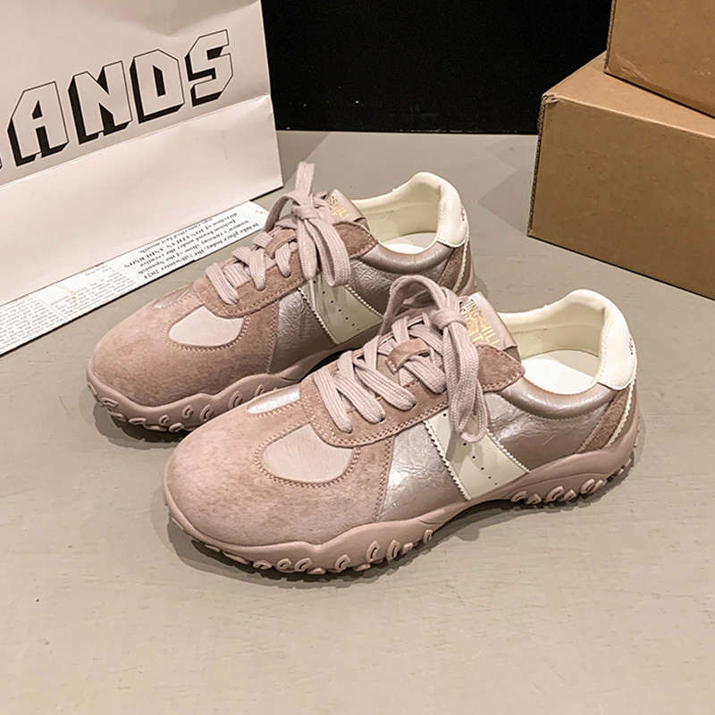 Популярная дышащая спортивная и повседневная обувь для скейтборда женская 2025 новая весенняя ретро немецкая тренировочная обувь женская в балетном стиле обувь Форреста Гампа