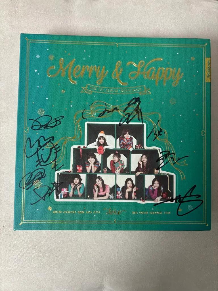 TWICE Merry & Happy Подписанный альбом Б/у