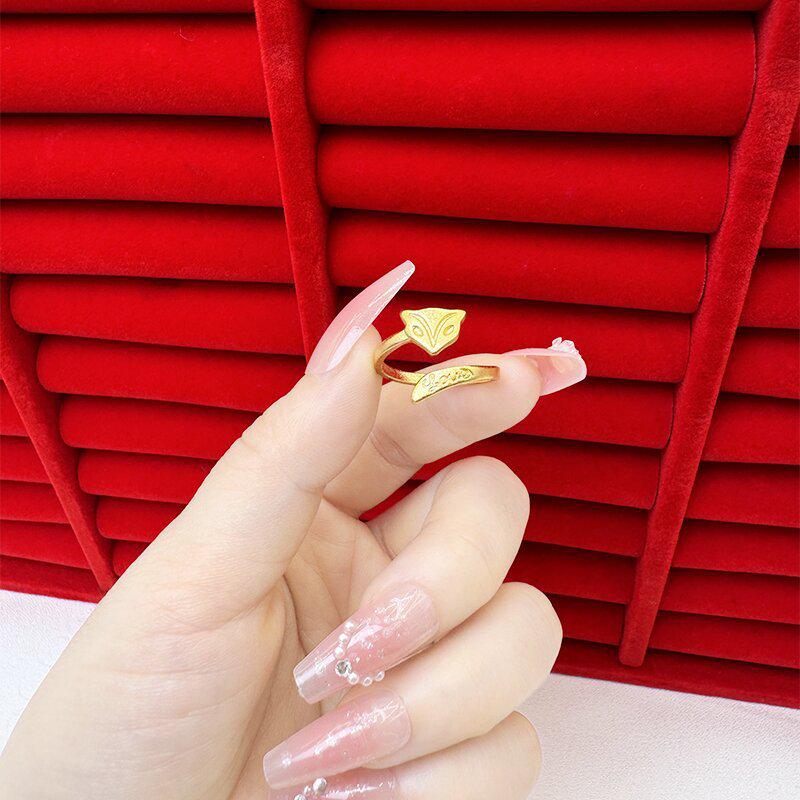 Изысканное открытое кольцо цвета песка и золота для женщин: Высококачественный нишевый дизайн, легкий роскошный стиль, стойкий цвет, имитация золота.