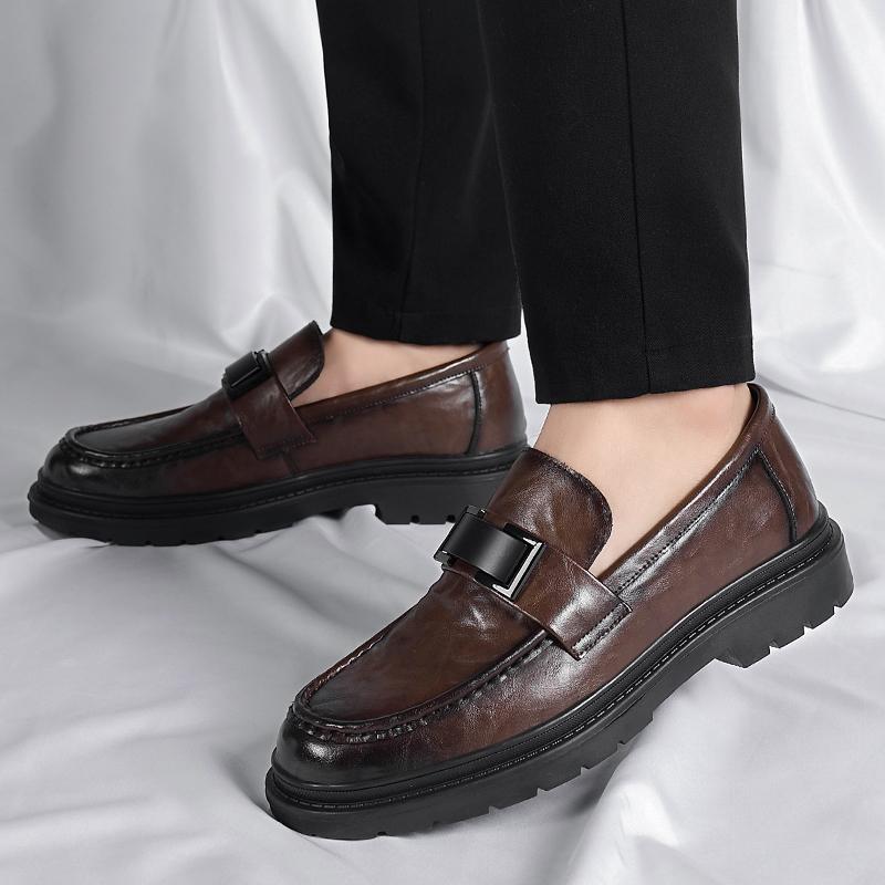 Кожаные модные туфли для мужчин, мужские мокасины ручной работы, универсальные, новое поступление, мужские туфли без застежек, мужские туфли на плоской подошве класса люкс