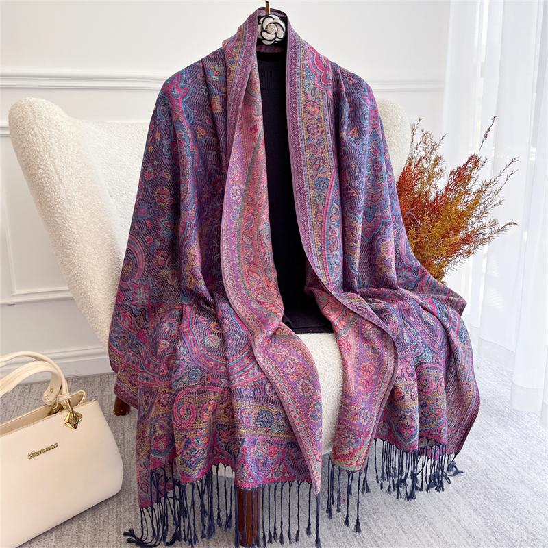 Autumn Bohemian Ethnic Paisley Cashmere Shawls Scarf for Women Warm Jacquard Pashmina Scarves Print Design Lady Foulard Stoles