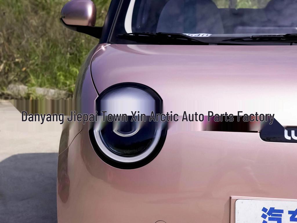 Фара и задний фонарь Changan Lumin для моделей 2022-23 годов - черное основание