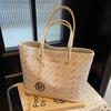 Fashion Tote Bag Women's New Casual Large-capacity Shoulder Bag Versatile Commuter Women's Bag