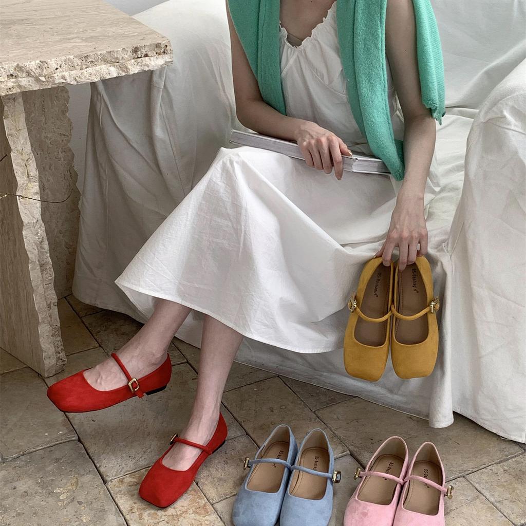 Сказочная квадратная голова с юбкой туфли бабушкины 2025 весна ремешок с пряжкой на одно слово плоская подошва вечерний бриз нежные одинарные туфли маленькие кожаные туфли