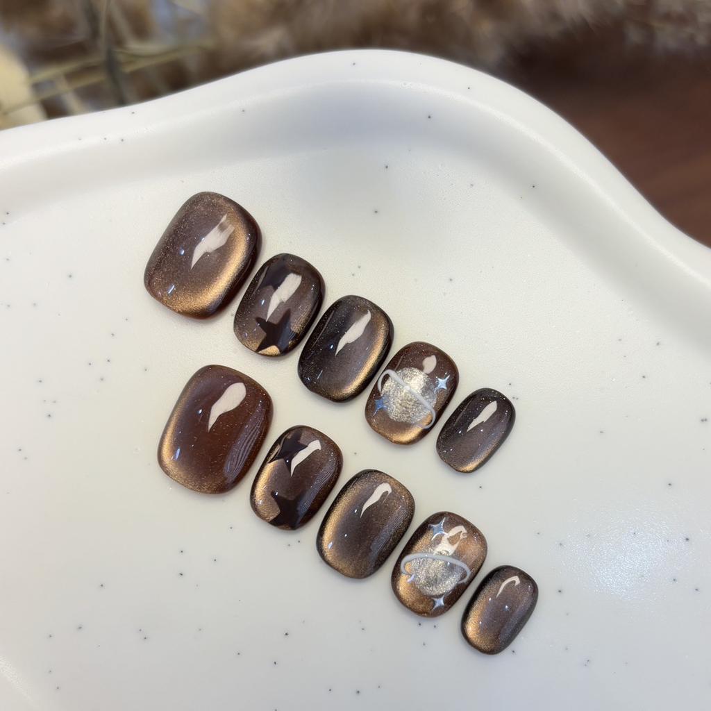 New autumn and winter cat's eye pure hand-worn nail high-end boutique nail patch New Year's short wholesale nail nail piece