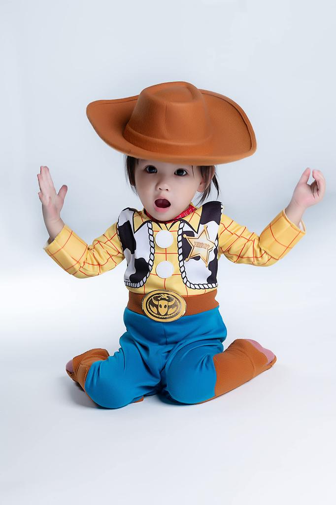Disguise Costumes Disney Toy Story 4 Woody Cosplay Deluxe Baby Doll, 70-80cm, Yellow, 85609W