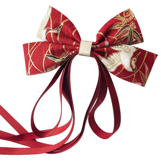 Красная заколка-бантик с кисточками и декором в виде лисы на длинной ленте для празднования китайского Нового года