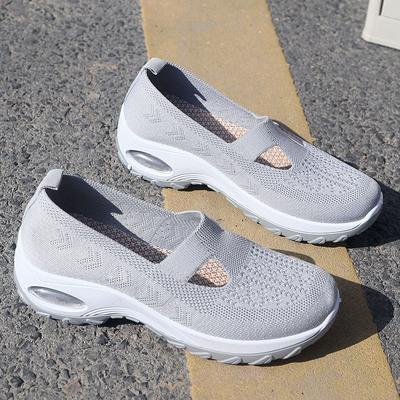 Женская обувь – Кроссовки