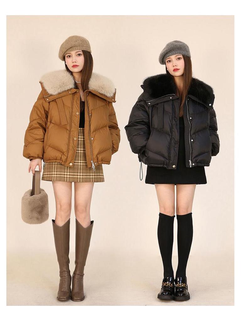 Женская теплая куртка с хлопковой набивкой и меховым воротником цвета хаки/черная - Маленькое зимнее пальто