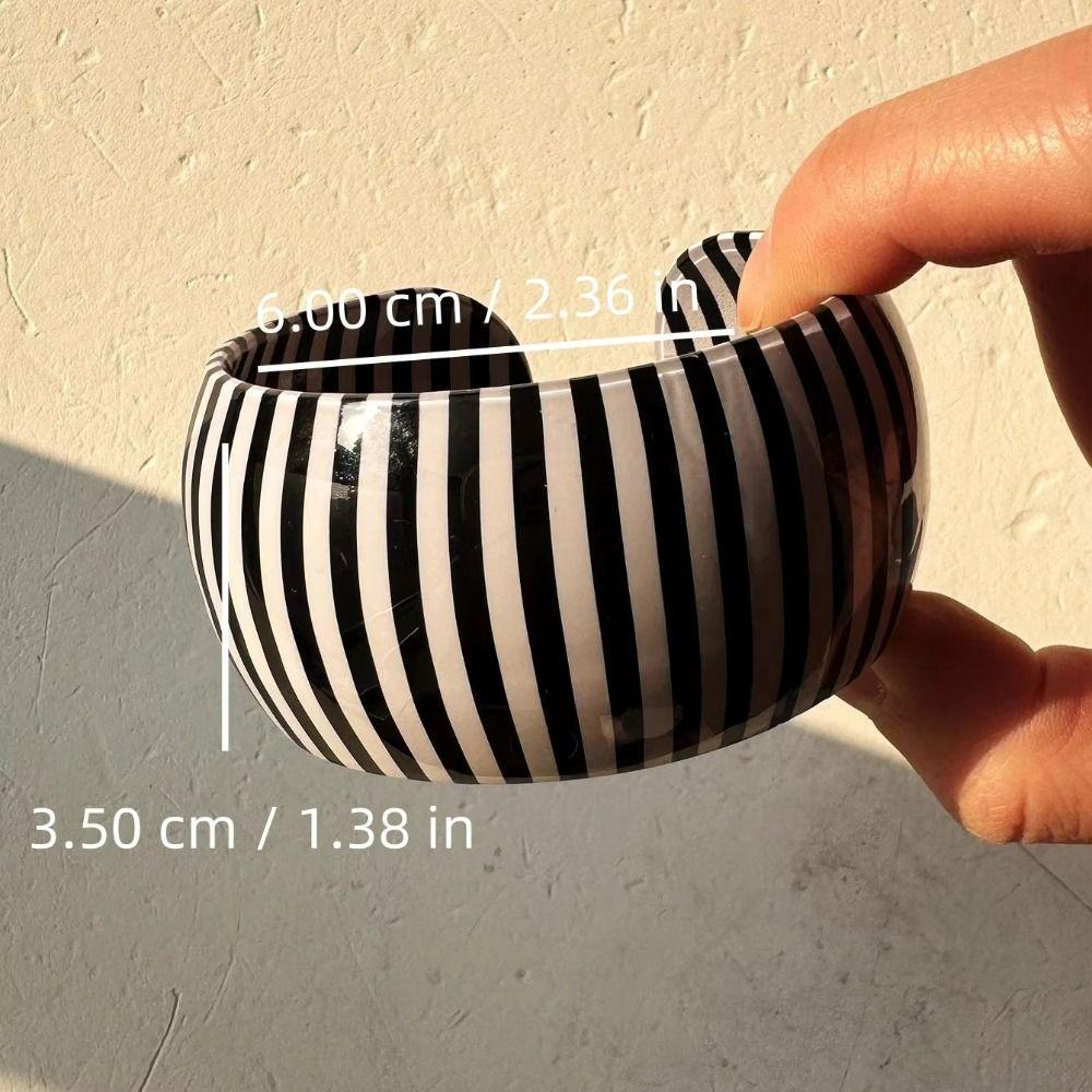 Wide Thick Striped Bracelet Black-and-White Retro Cuff Bangle Women's Jewelry
