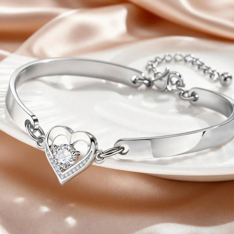 Dainty Love Heart Charm Bracelet for Women, Stainless Steel Zircon Adjustable Bangle, Fashion Exquisite Jewelry Gifts for Mom