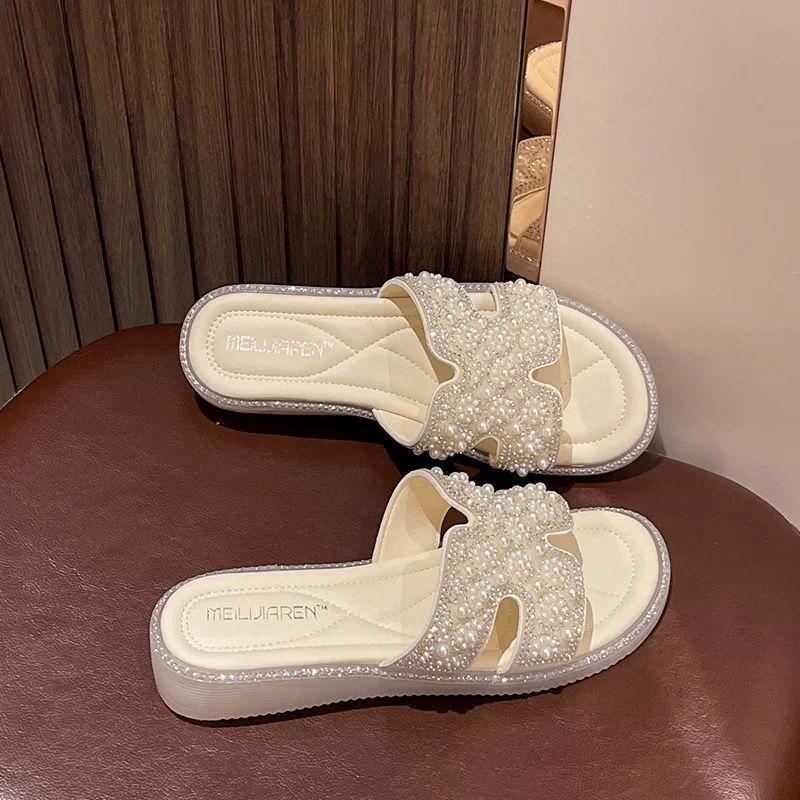 Thick-bottomed Pearl Slippers Outer Wear Women's Summer 2025 New Flat-bottomed Fashion with Skirts Fairy Beach One-word Sandals